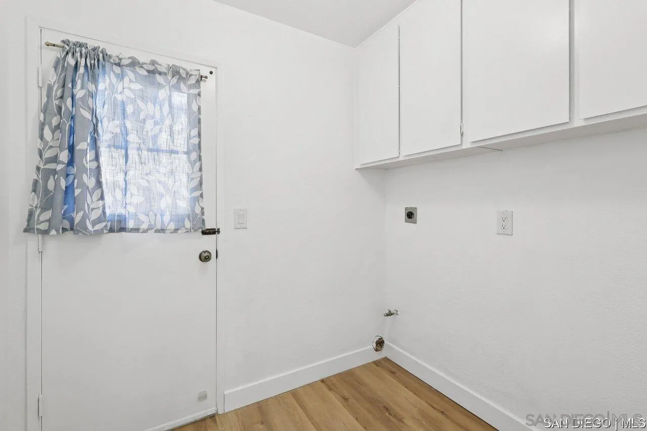 https://cdn.realtyfeed.com/cdn/127/250040144/29e8185d8f3808fe99f8268cb8d11367.webp