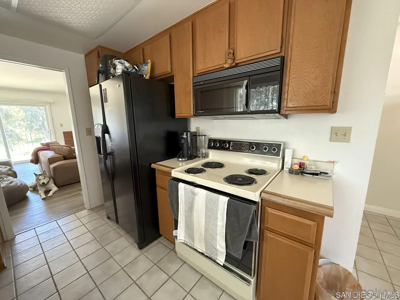 https://cdn.realtyfeed.com/cdn/127/250040150/346218cd5089dbc412bc76ff91a9099d.webp