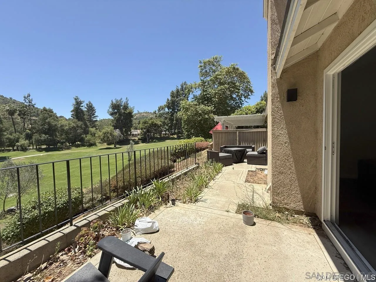 https://cdn.realtyfeed.com/cdn/127/250040150/e7cf46ae26d8382d6c3ac5a9df801468.webp