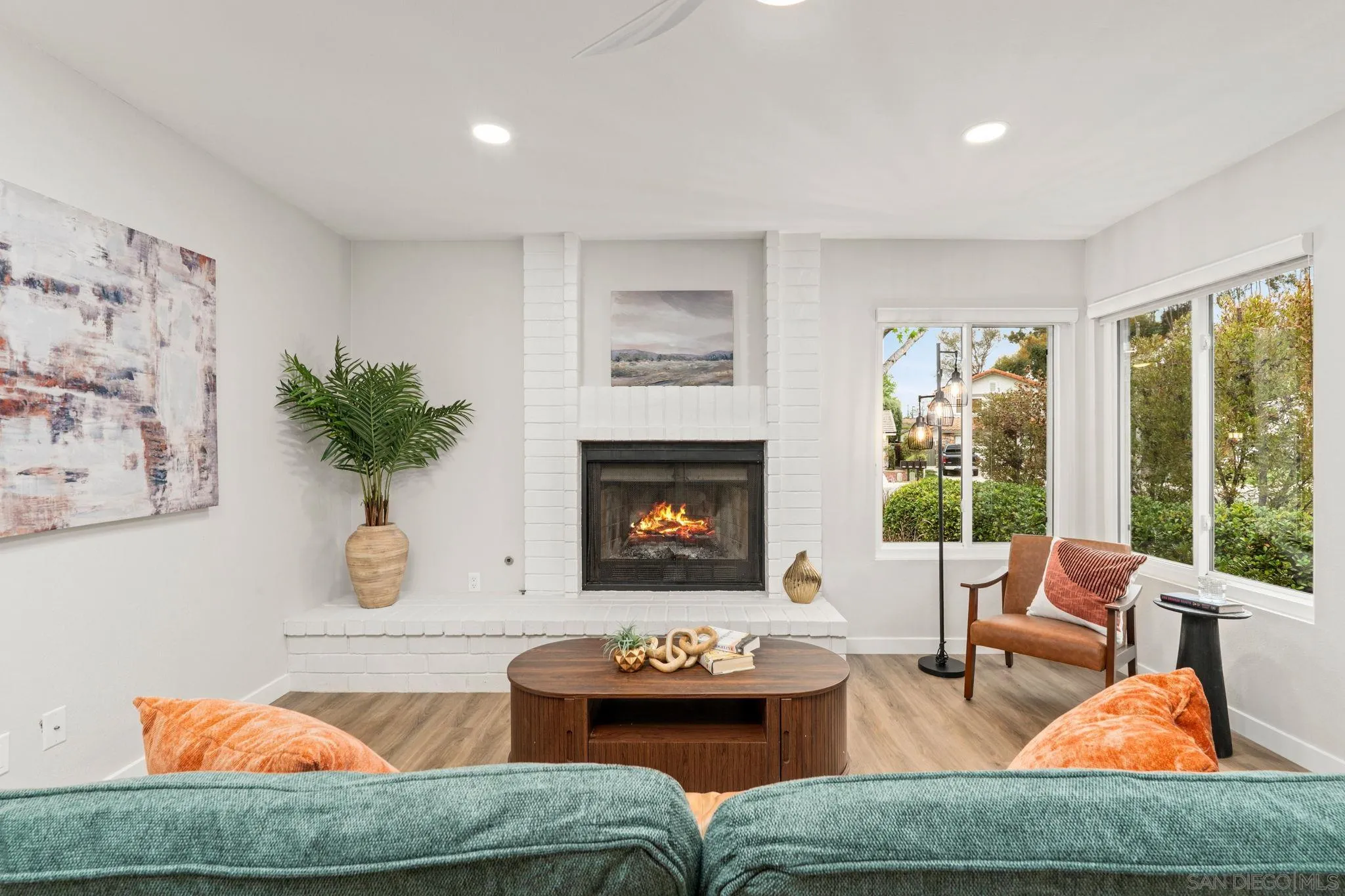 https://cdn.realtyfeed.com/cdn/127/250040153/25e26d924b13730889a800ee9c9d7941.webp