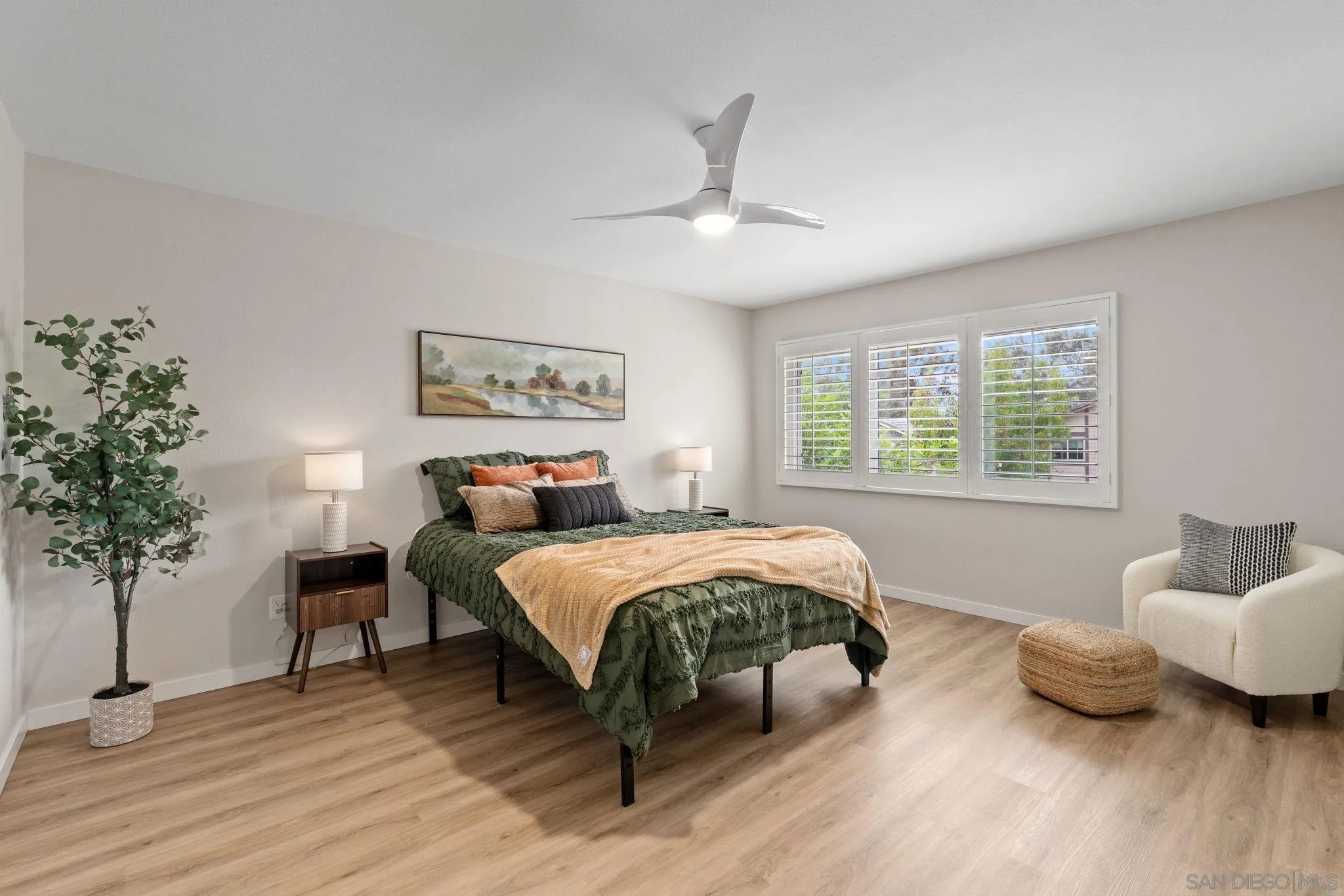 https://cdn.realtyfeed.com/cdn/127/250040153/fe81880d5da0ae1654911c1d3de57905.webp