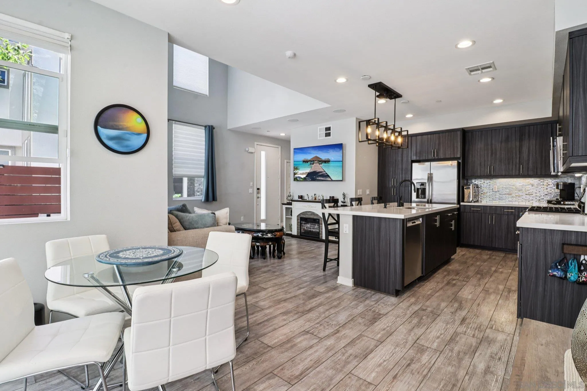 Photo #8: 250040161 Listing: Photo #8