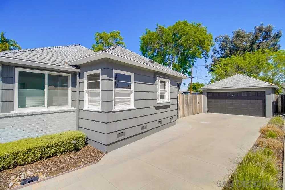 https://cdn.realtyfeed.com/cdn/127/250040177/ef491b3d683182f8d8dbc7279d49a3a7.webp