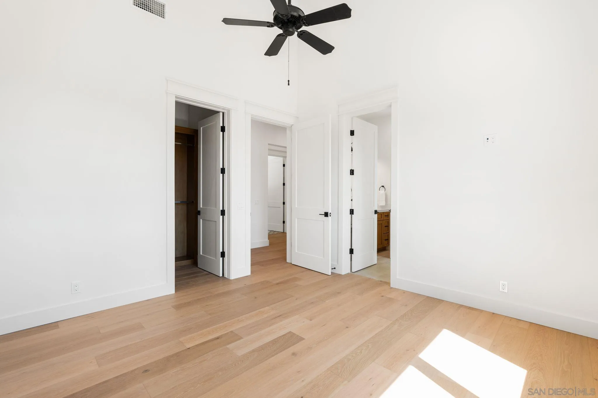 https://cdn.realtyfeed.com/cdn/127/250040178/a39fb3746e3409fcf9e681641b79fe52.webp