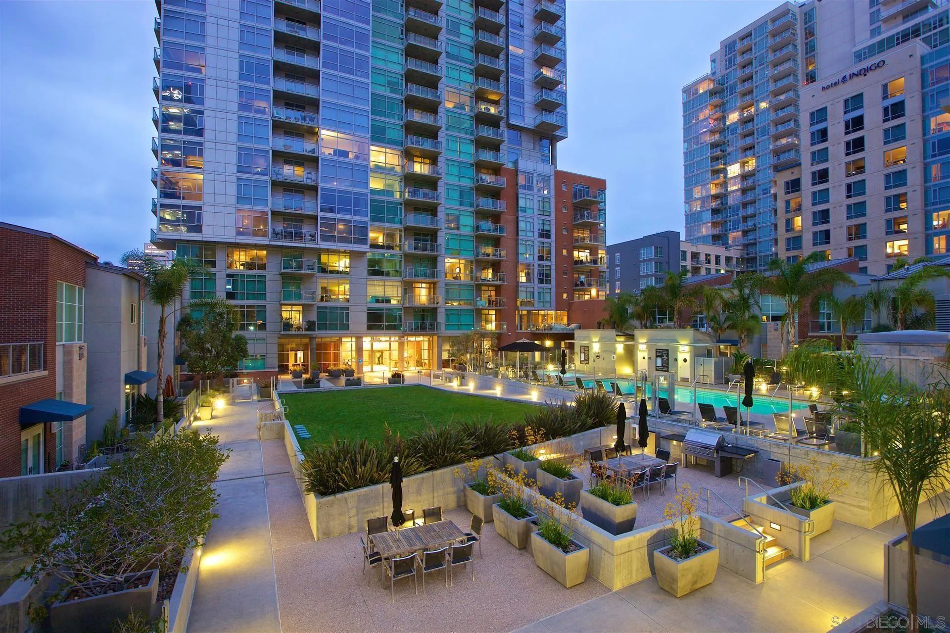 https://cdn.realtyfeed.com/cdn/127/250040185/48c56b349f0885be941f9de6139a6bba.webp
