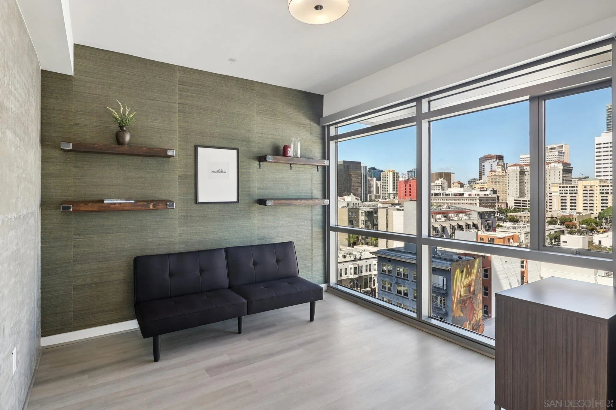 https://cdn.realtyfeed.com/cdn/127/250040185/d91a53aa80fac67aac5b9c24d546e9cd.webp
