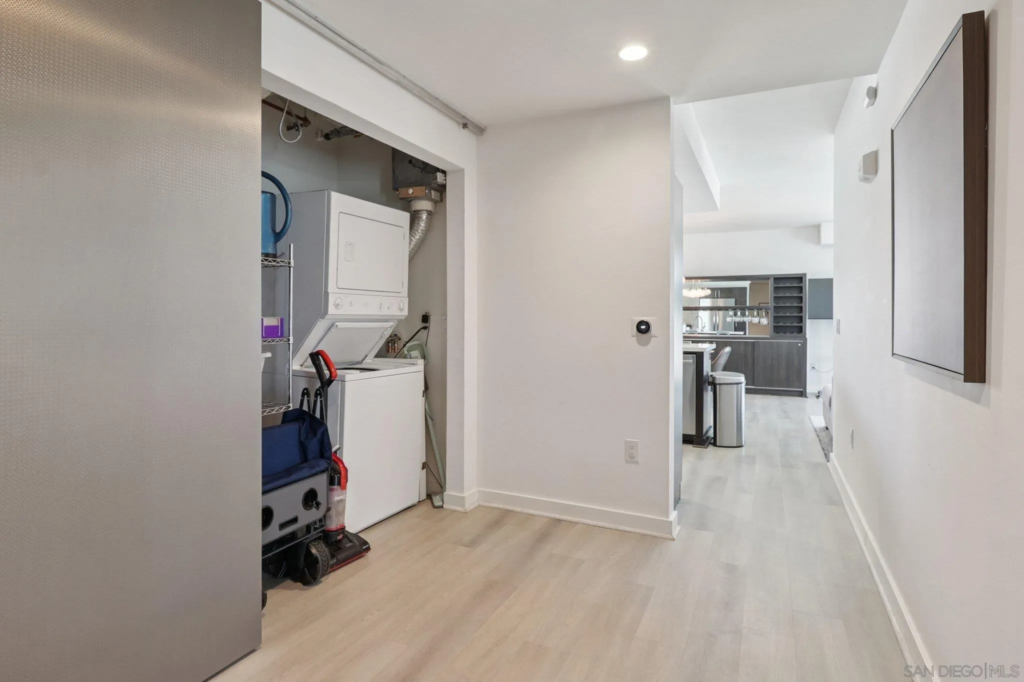 Photo #5: 250040185 Listing 