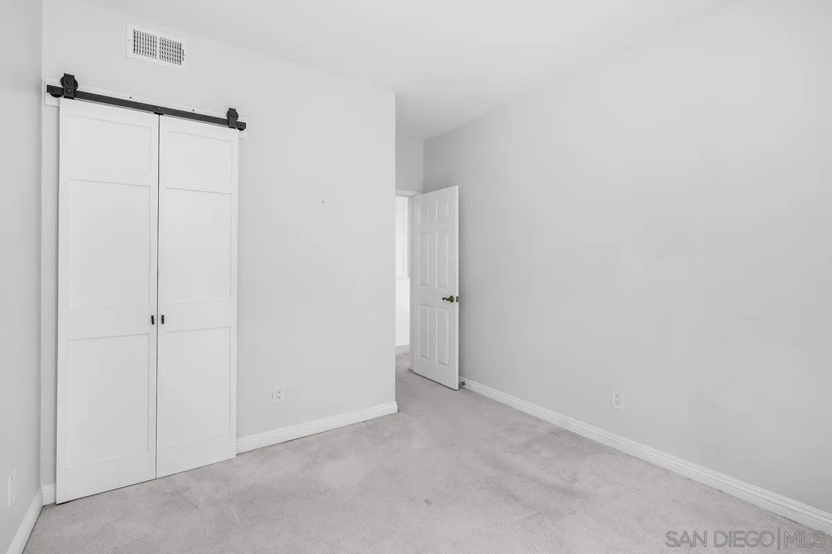 Photo #28: 250040195 Listing: Photo #28