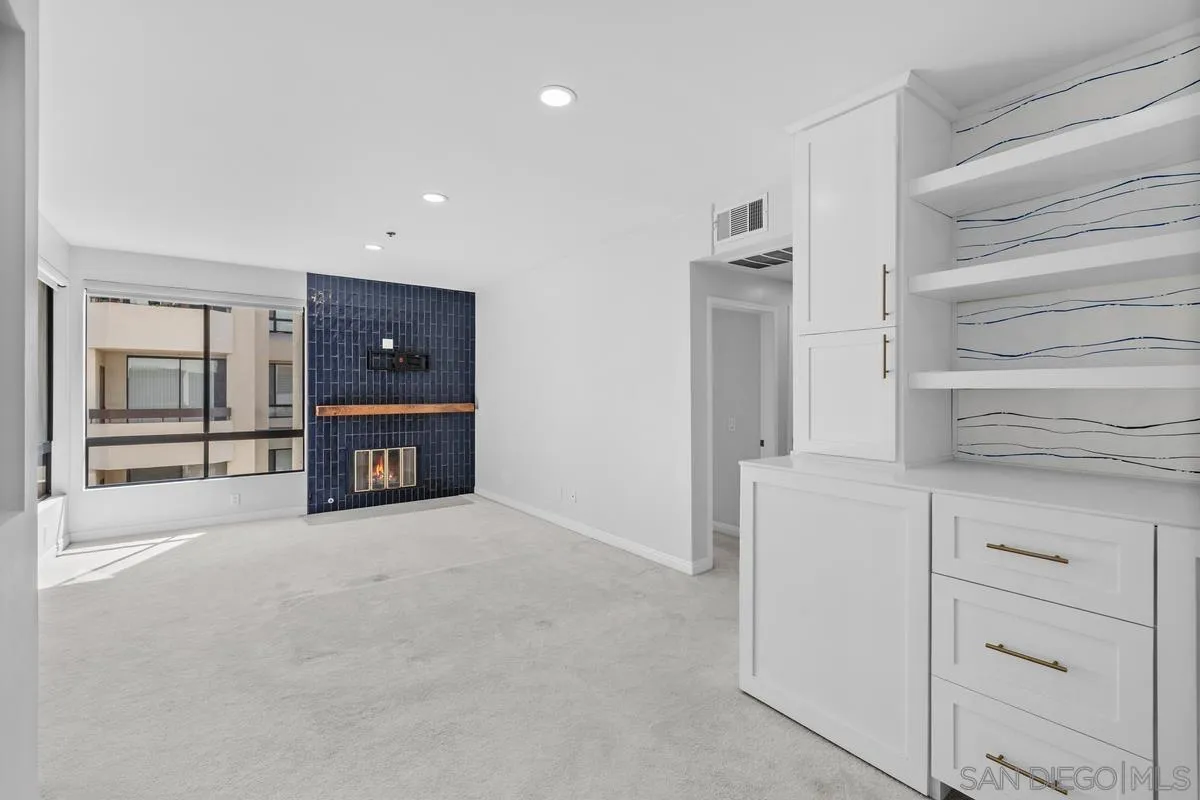 Photo #5: 250040195 Listing 