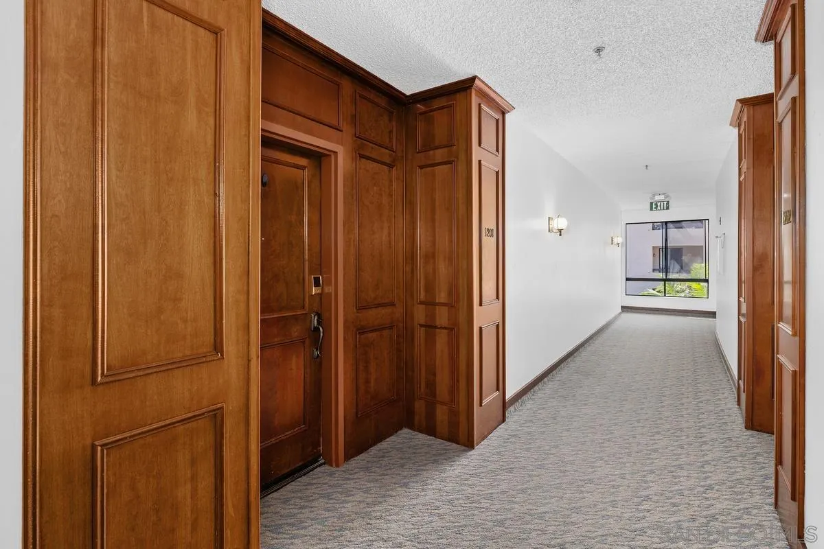 Photo #2: 250040195 Listing 