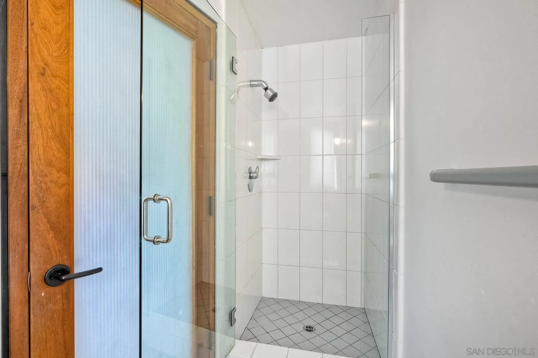 https://cdn.realtyfeed.com/cdn/127/250040200/c7a7b3f926130b498354600b0b7d45b0.webp