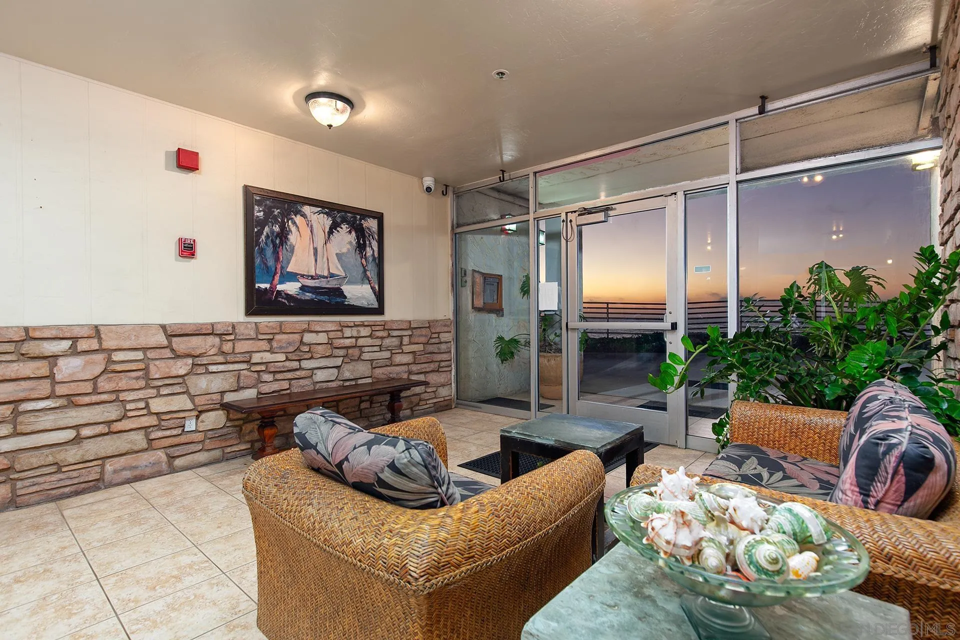 https://cdn.realtyfeed.com/cdn/127/250040201/f7805d6075ec16e0ac744cfd4208a123.webp