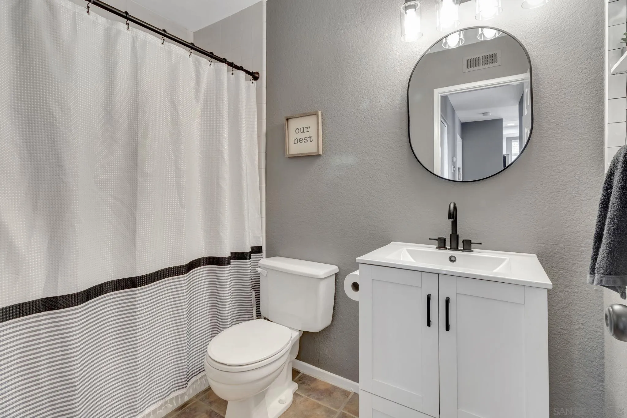 https://cdn.realtyfeed.com/cdn/127/250040207/4cb2debbfe9f257b1b9f060a54560baf.webp