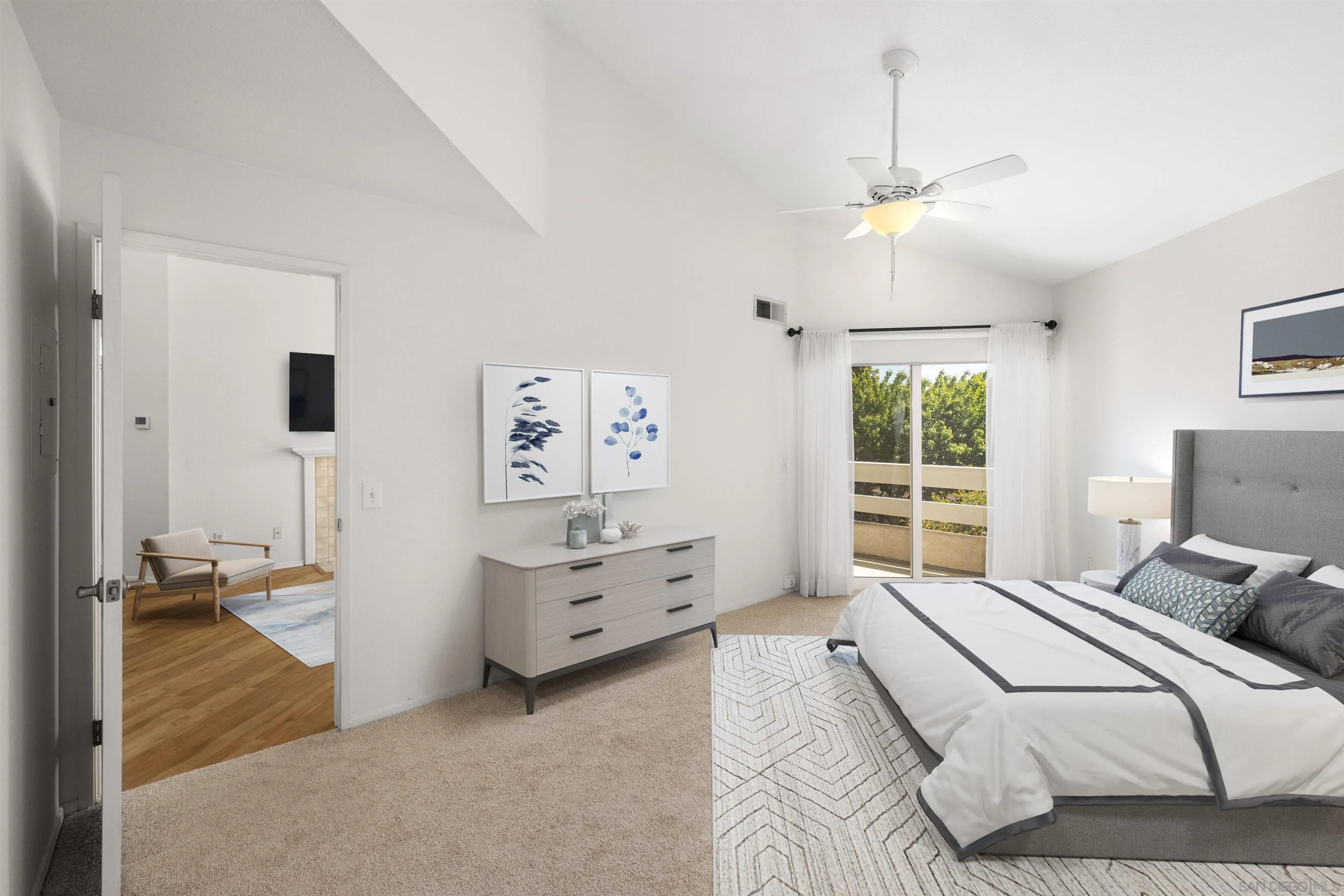 https://cdn.realtyfeed.com/cdn/127/250040217/885b5ee0c33d4c900cf0c271d3174847.webp