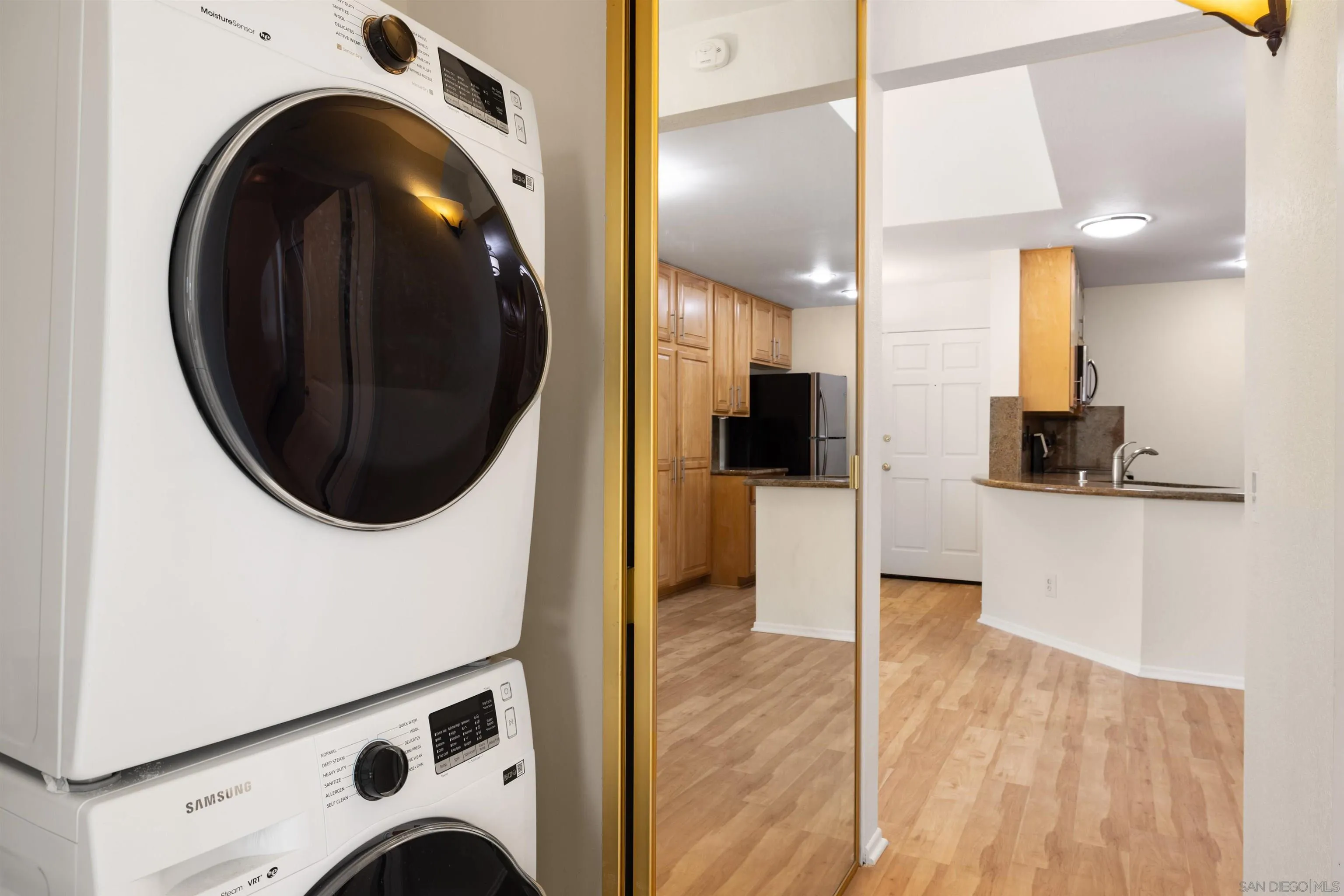 https://cdn.realtyfeed.com/cdn/127/250040217/a8fe01ddd6fa8d89832296936fb61cbd.webp