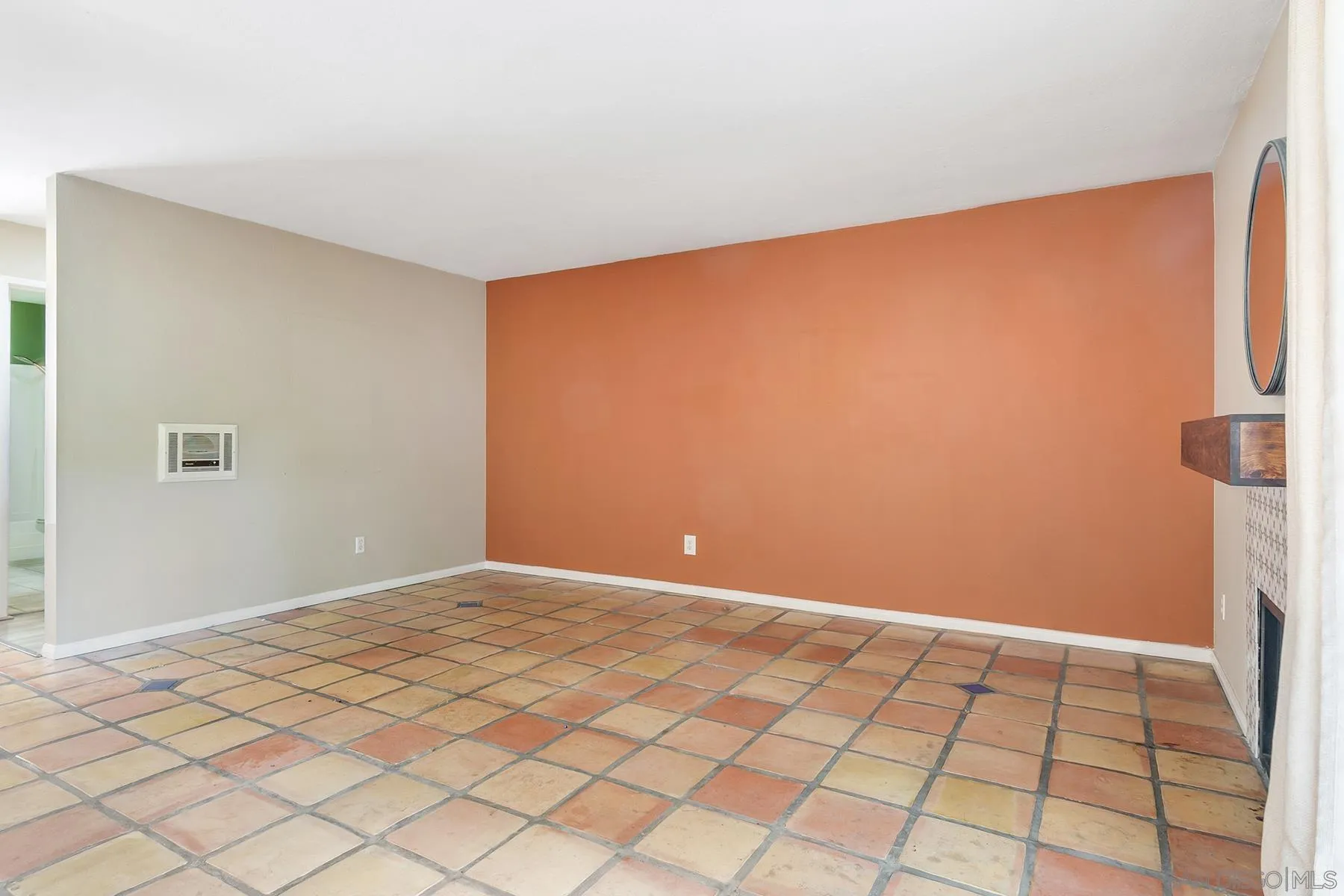 https://cdn.realtyfeed.com/cdn/127/250040222/859c2bb051b373e4077c7709b541c32d.webp