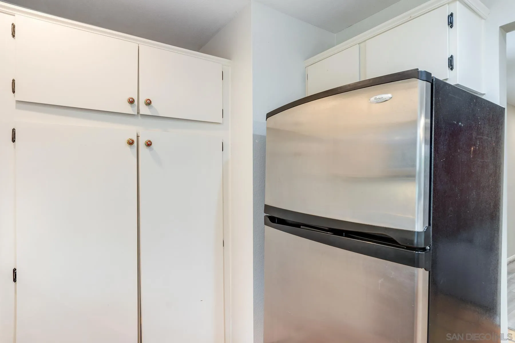 https://cdn.realtyfeed.com/cdn/127/250040222/d997f21daf9976ec56c901e76efc8aa9.webp