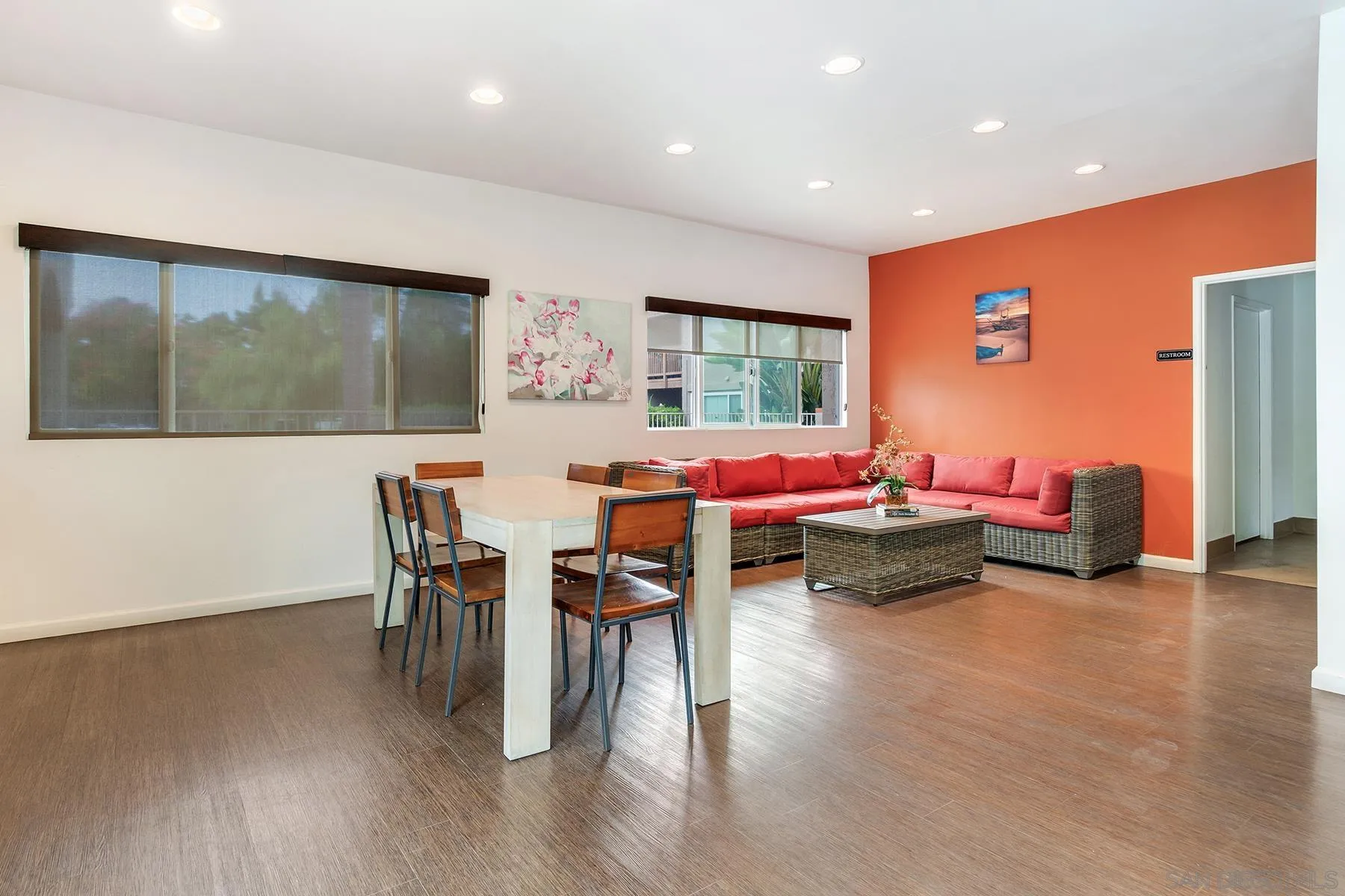 https://cdn.realtyfeed.com/cdn/127/250040222/f65b4e75bd40d38be95d17f17e2fb4e2.webp