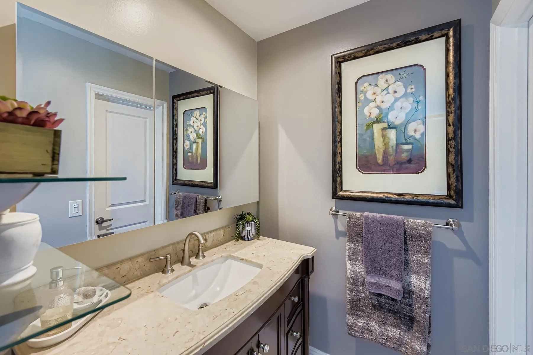 https://cdn.realtyfeed.com/cdn/127/250040232/0c8e33d688deecfe179dc296de2d872e.webp