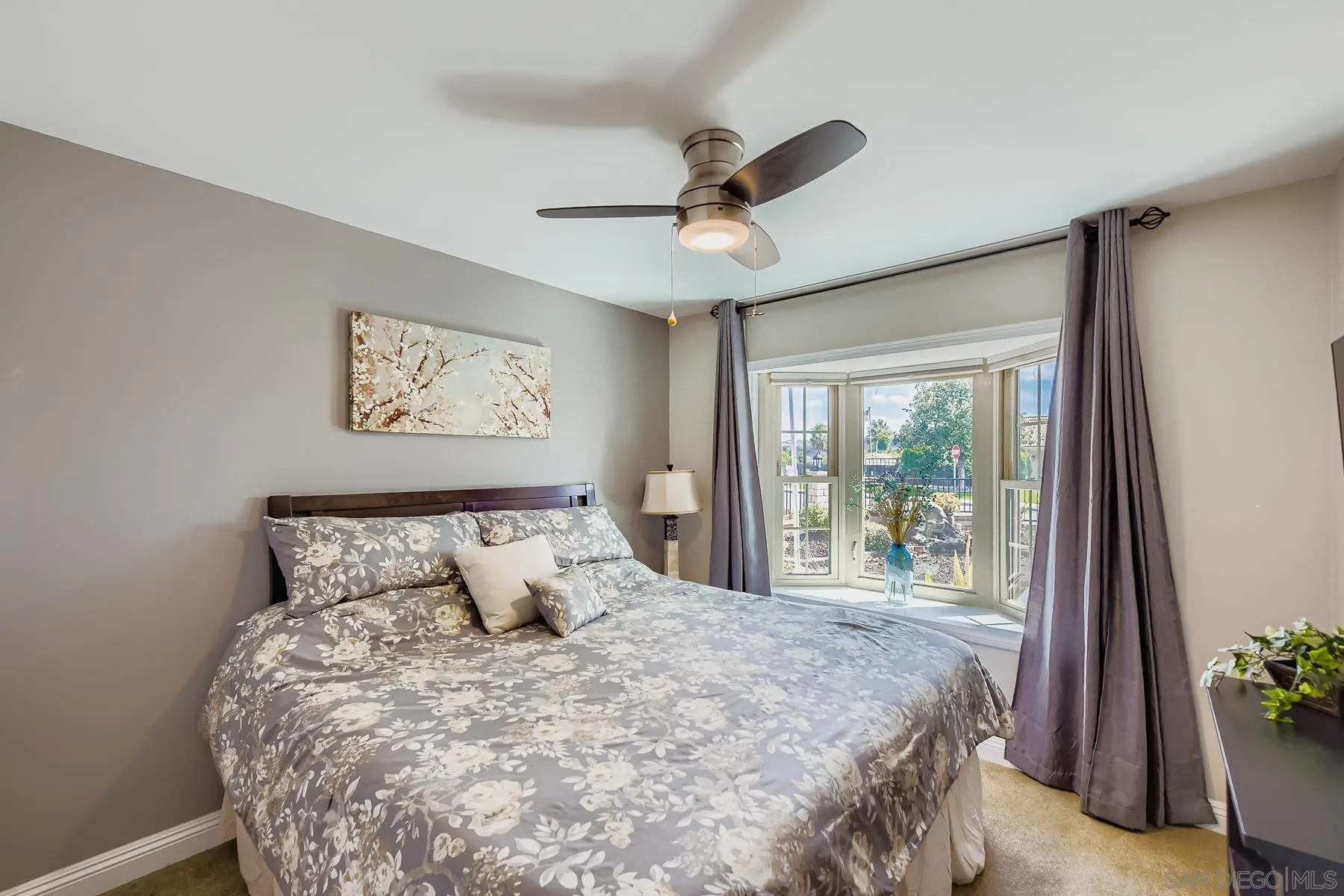 https://cdn.realtyfeed.com/cdn/127/250040232/0fb338380b845159ce2ff8924a7b71e3.webp