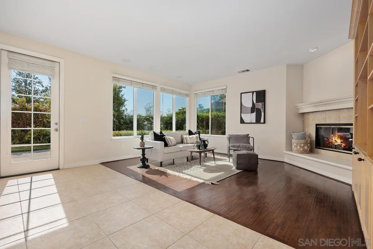 https://cdn.realtyfeed.com/cdn/127/250040233/00ad3ca02a763a5e30ac3b93627c9b5a.webp