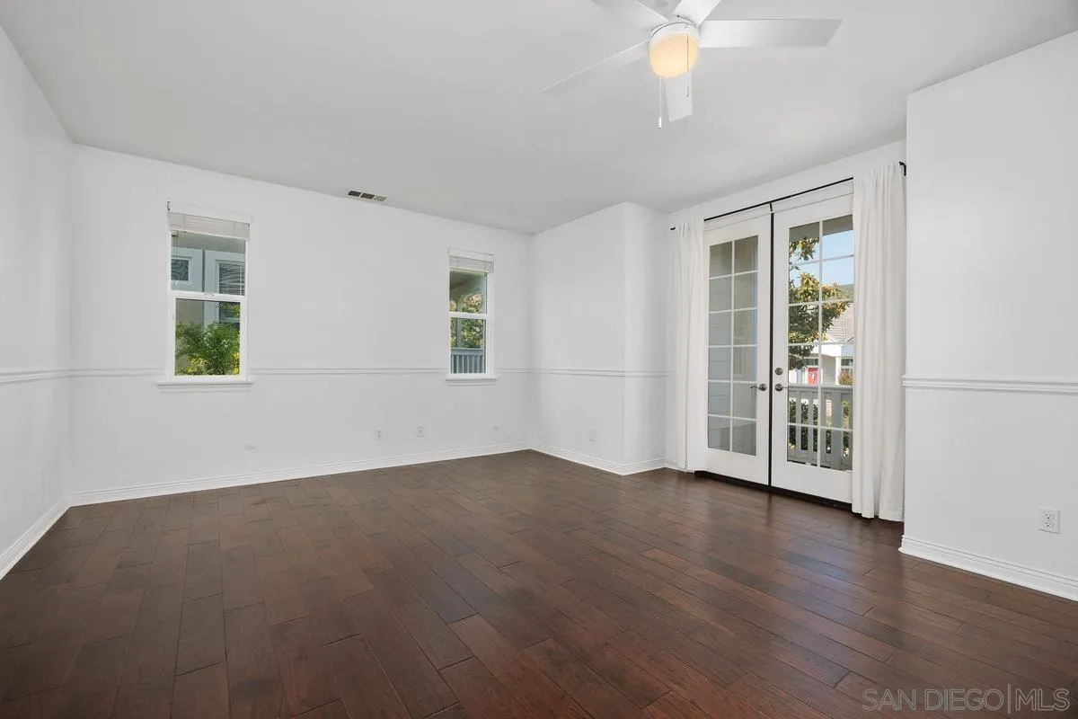 https://cdn.realtyfeed.com/cdn/127/250040233/5dd0144d164528c24a1d137cb2875b97.webp
