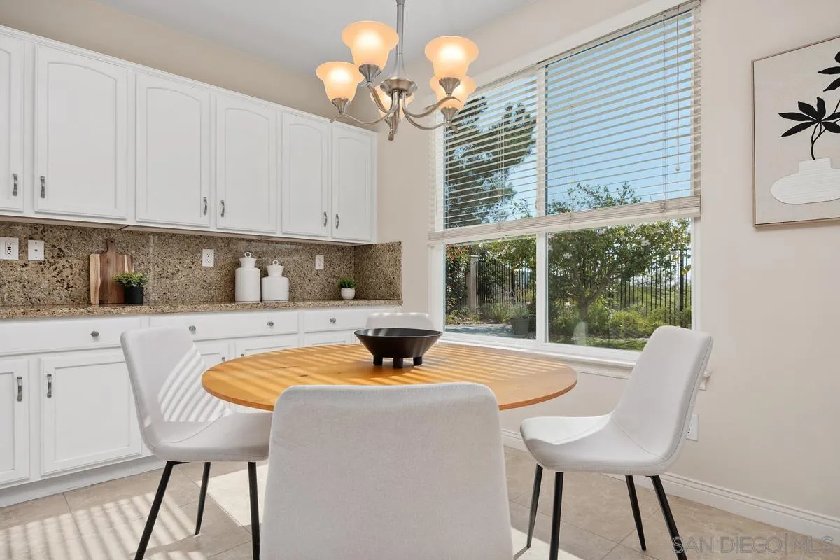 https://cdn.realtyfeed.com/cdn/127/250040233/a87952cccc0ef9f0f0e165ae4175bb60.webp