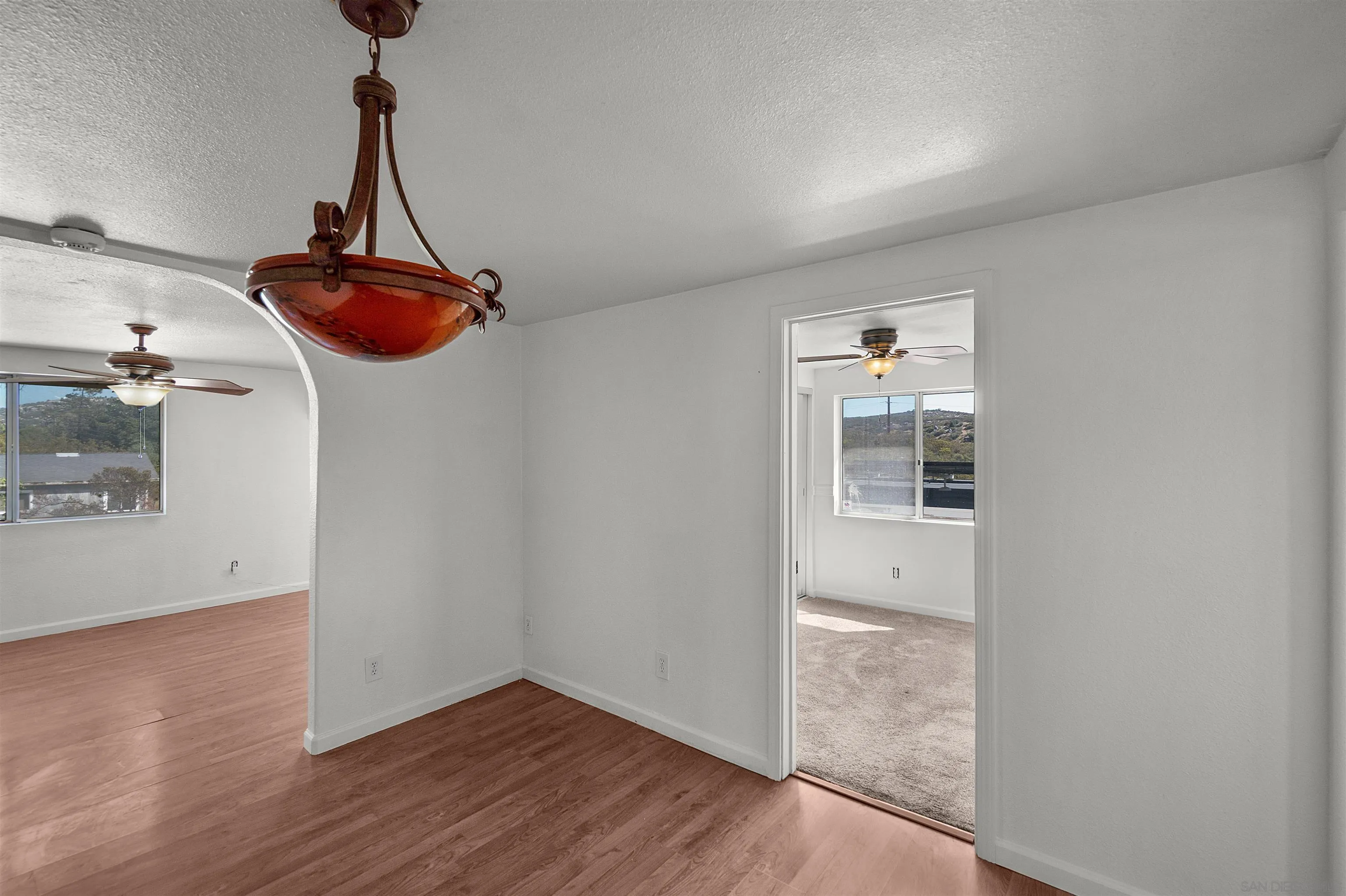 https://cdn.realtyfeed.com/cdn/127/250040248/65fcea1dbb1f74bbbdd3f669d17cde92.webp