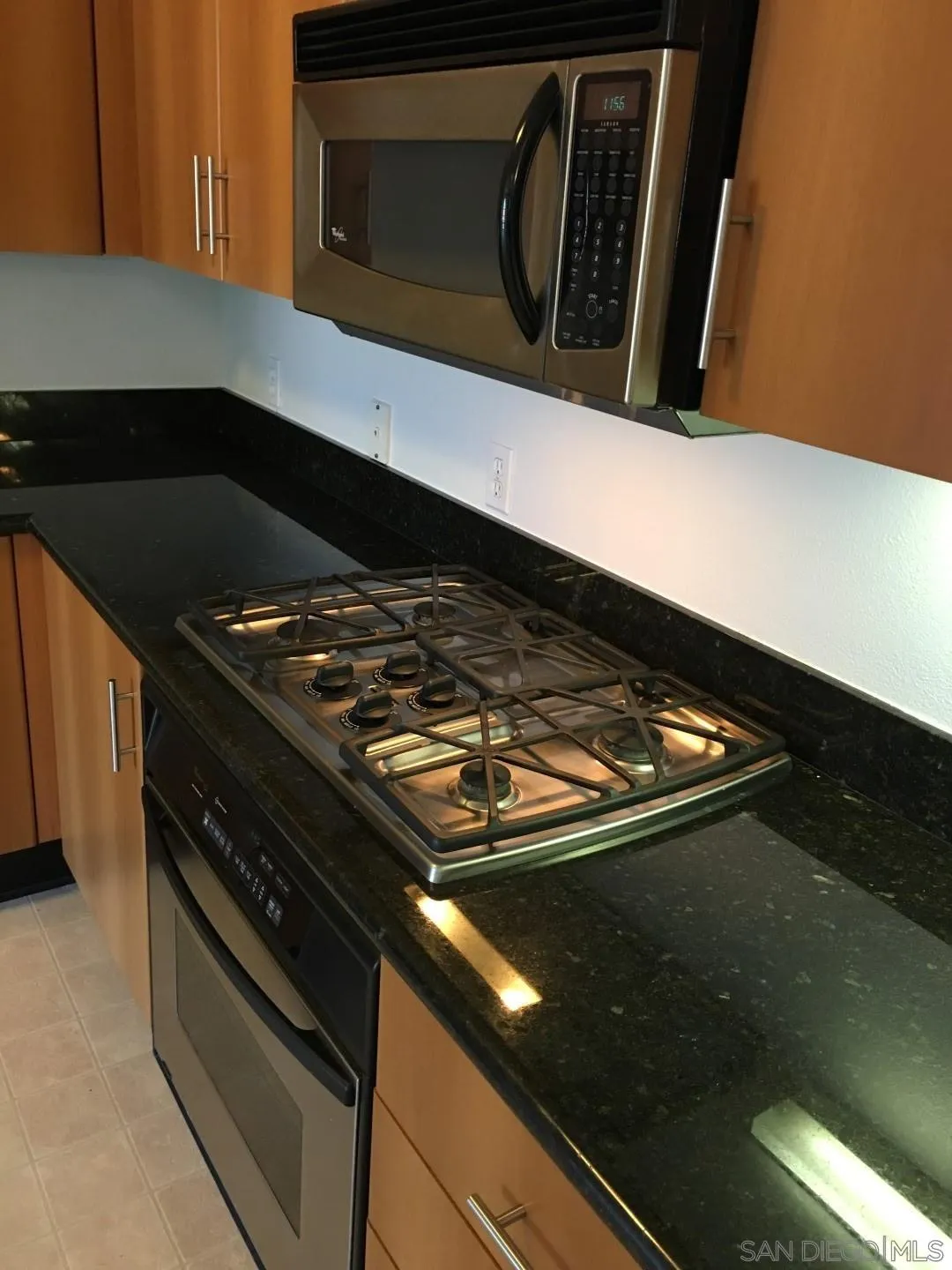 https://cdn.realtyfeed.com/cdn/127/250040250/3fae784aeb2289ce1d0b5cbdf8b2d49a.webp