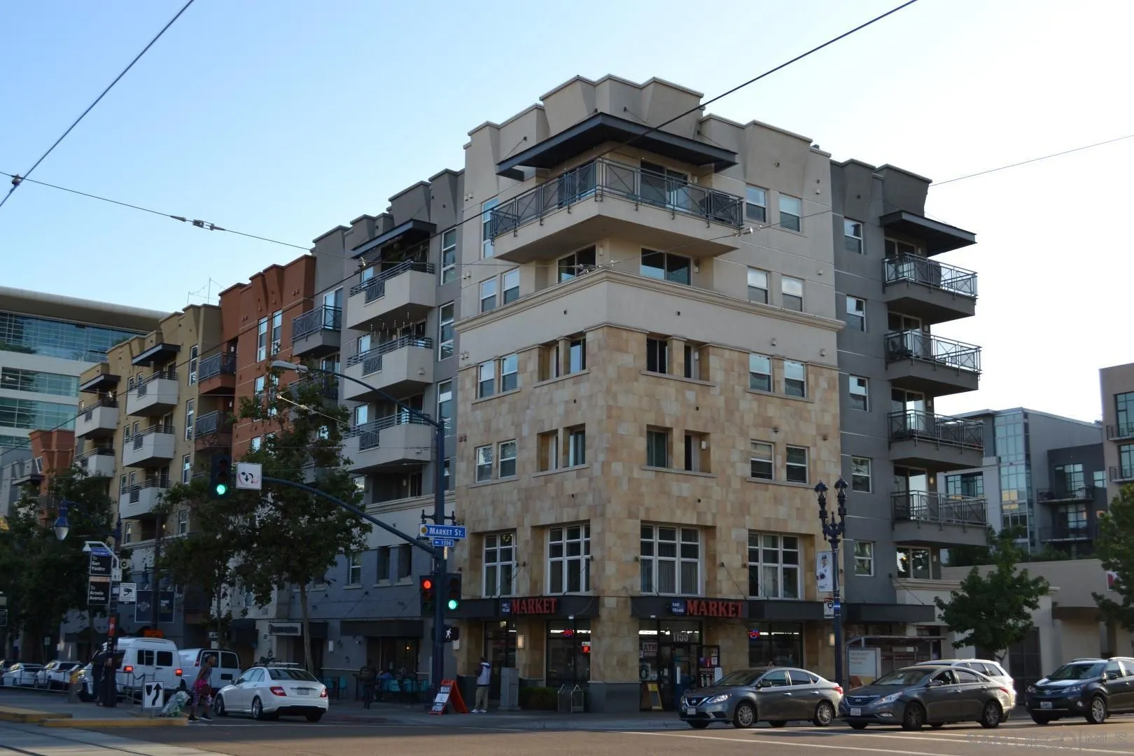 https://cdn.realtyfeed.com/cdn/127/250040250/6d134252baee670008b35aa86dbaa965.webp