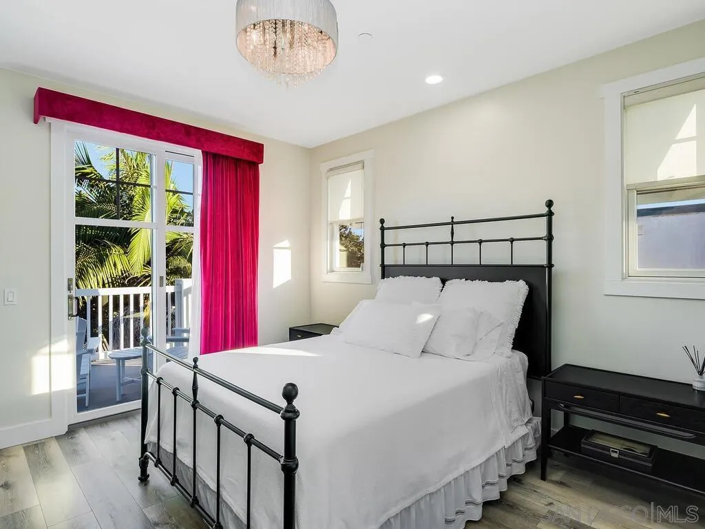 https://cdn.realtyfeed.com/cdn/127/250040253/c2b4afed2d759457ef88e503cba5bdff.webp