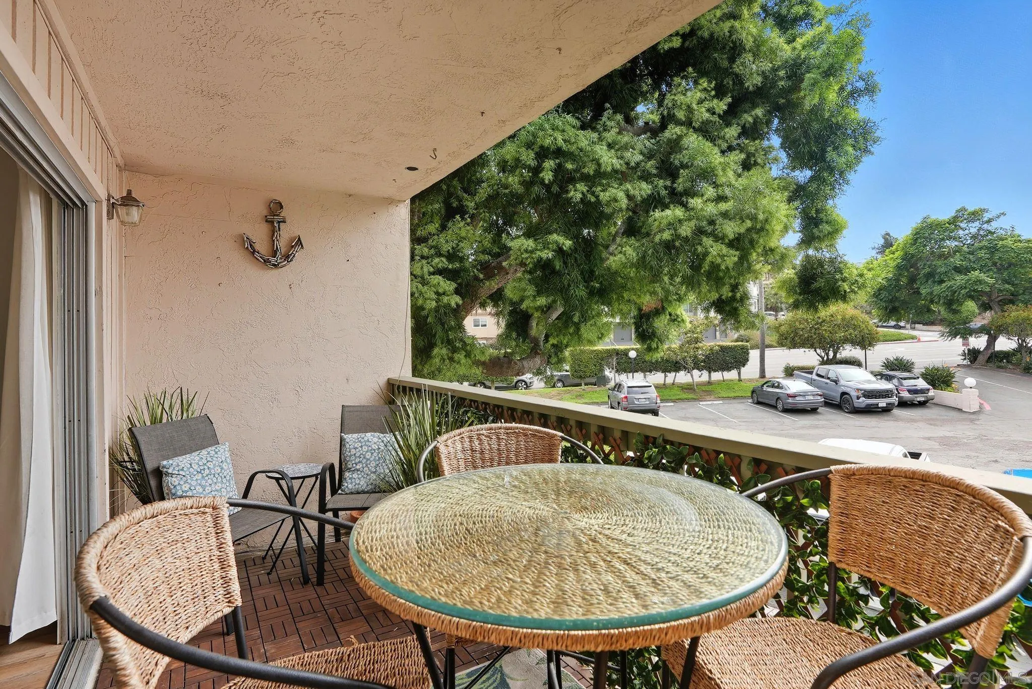https://cdn.realtyfeed.com/cdn/127/250040260/227165621fc124aab9eba6da3bd3c18e.webp