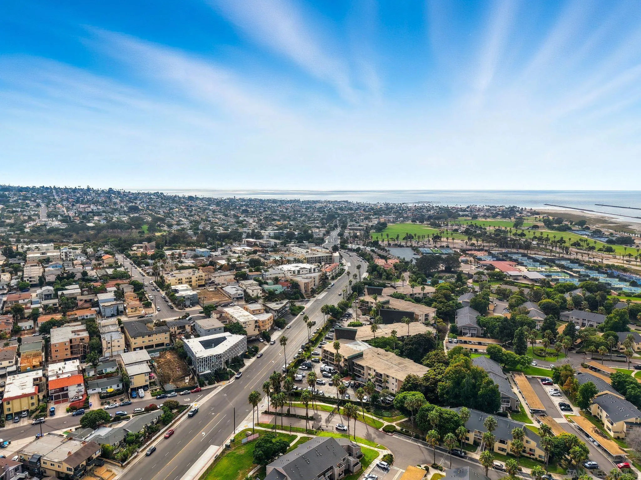 https://cdn.realtyfeed.com/cdn/127/250040260/7c1363f6c754c0d3c3037ae856ebcabd.webp