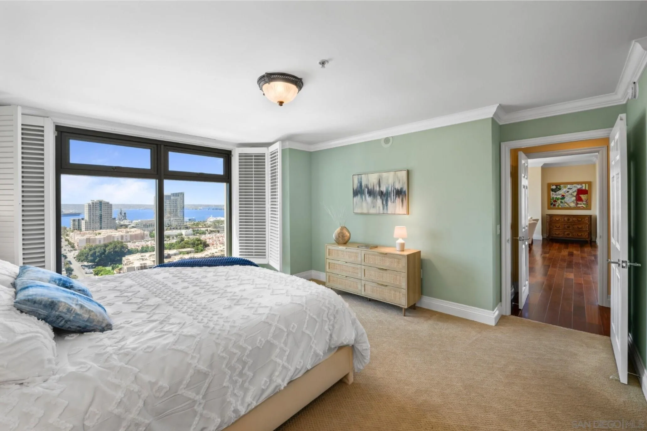 https://cdn.realtyfeed.com/cdn/127/250040270/29280e89f16ffb6459b84fb0c62efc24.webp