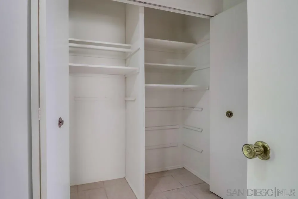 https://cdn.realtyfeed.com/cdn/127/250040277/5176b9c03f859acf2a6acfb83fc858dd.webp