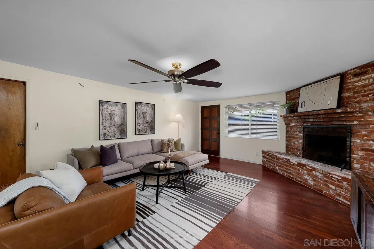 https://cdn.realtyfeed.com/cdn/127/250040288/770d45fa234a19d7b44d3286ae5441b6.webp