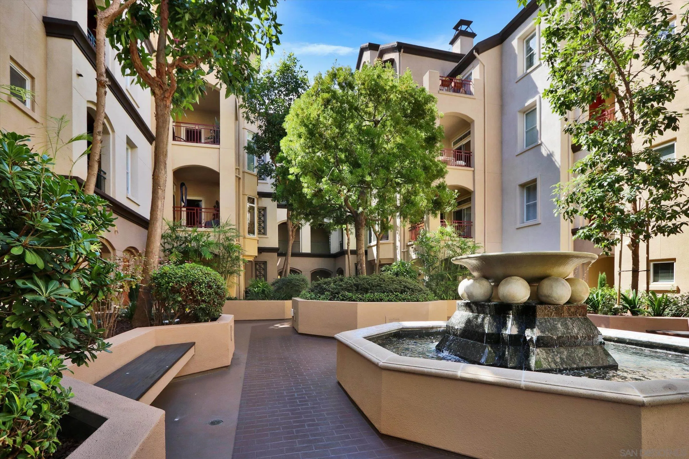 Photo #14: 250040298 Listing: Photo #14