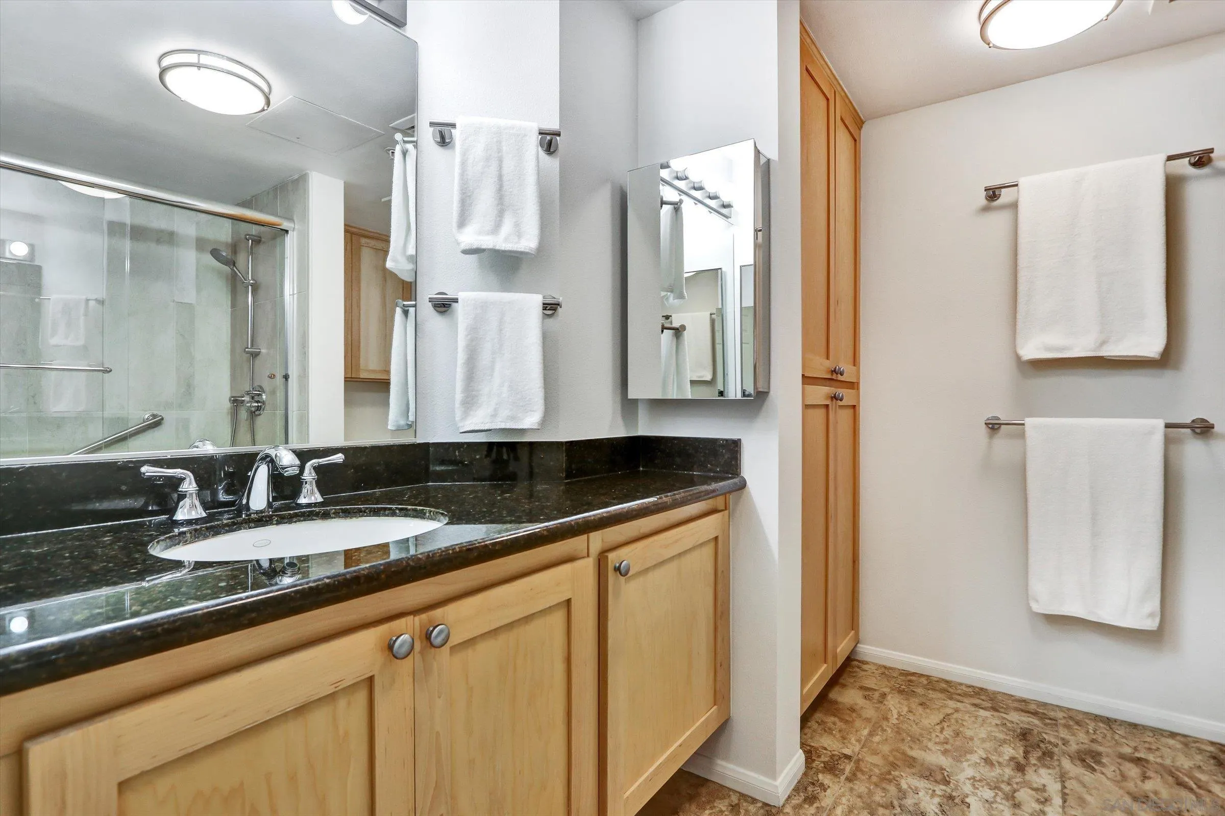 Photo #7: 250040298 Listing: Photo #7