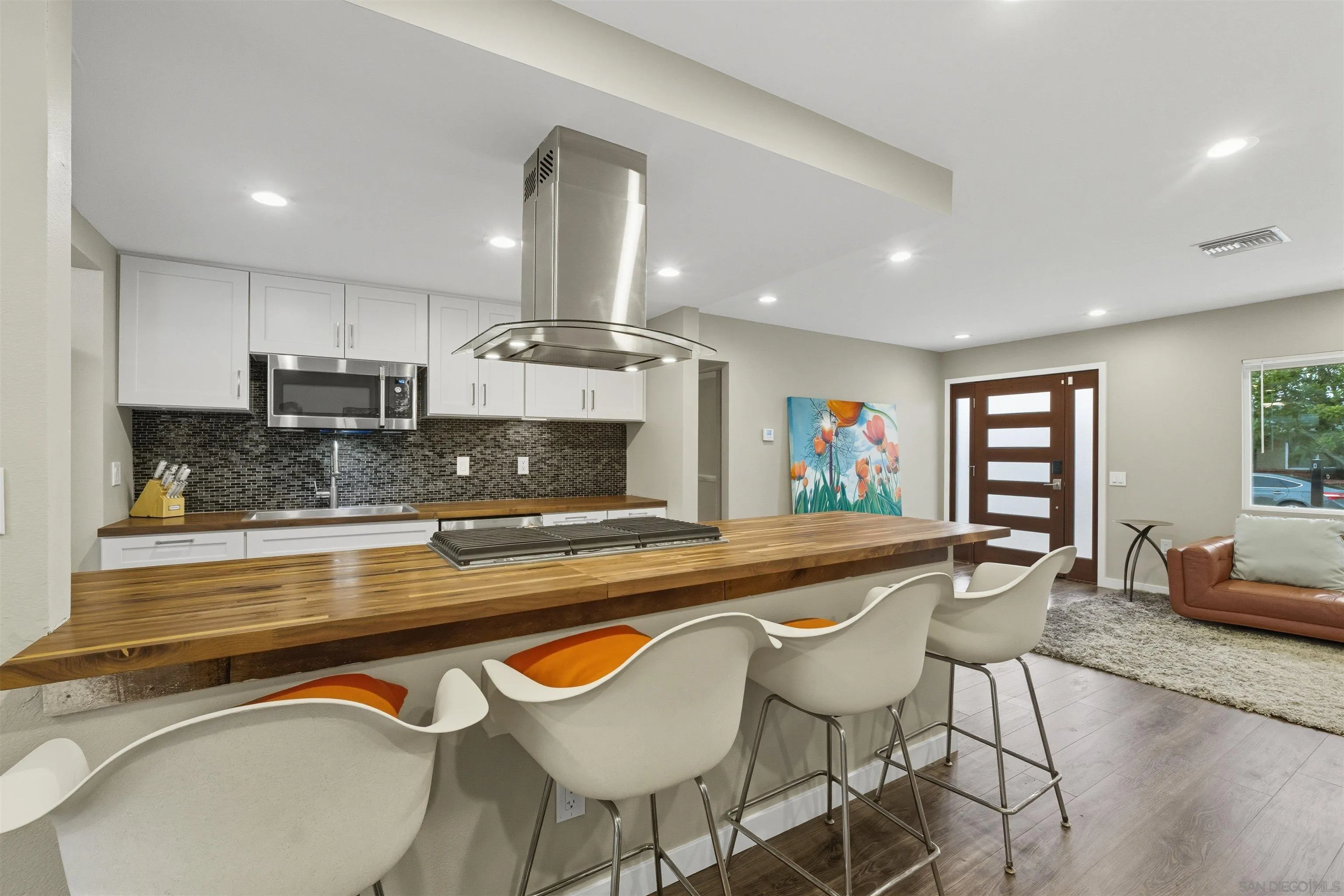 https://cdn.realtyfeed.com/cdn/127/250040300/5440f2cfa41d6a7aa3e766131ab9914f.webp