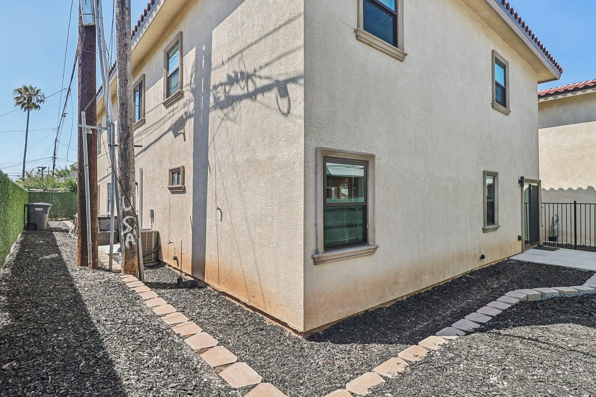 https://cdn.realtyfeed.com/cdn/127/250040301/3f09a759f3399e637ca069e9a6d4cd27.webp