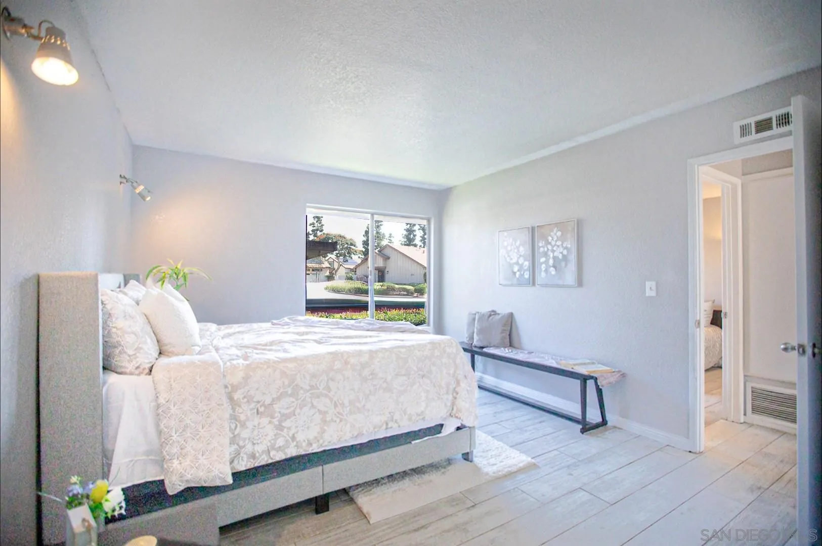 https://cdn.realtyfeed.com/cdn/127/250040304/7b40eaad521ed968f45774bc3063f971.webp