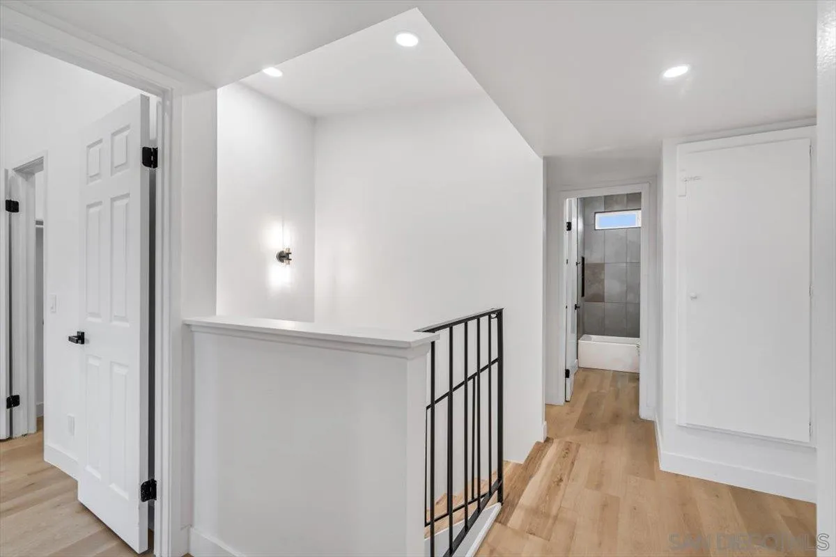 https://cdn.realtyfeed.com/cdn/127/250040306/14a5827f206fe3e83fb0ee0c478174c4.webp