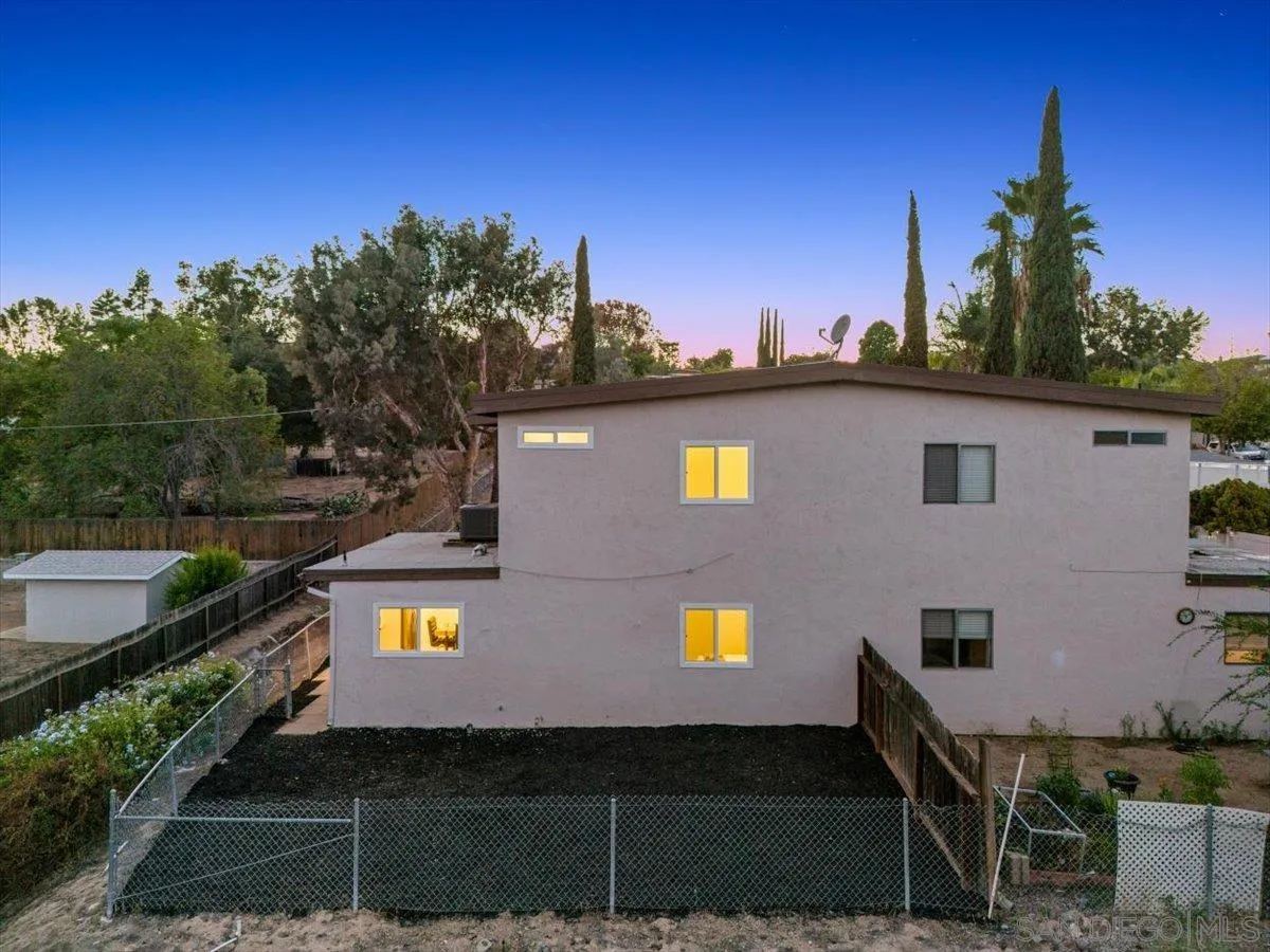 https://cdn.realtyfeed.com/cdn/127/250040306/269d755bf1cb652bcadc0c95e8e9cd1e.webp