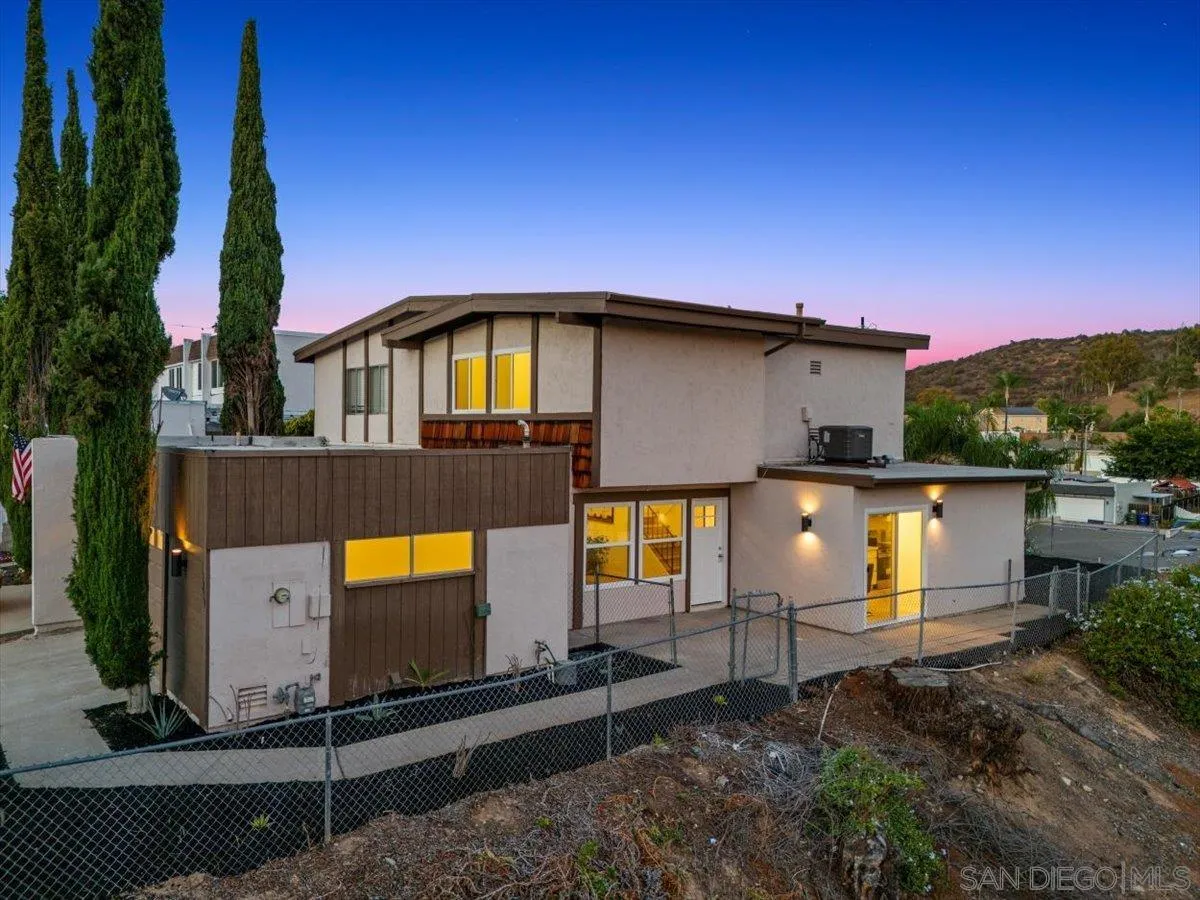 https://cdn.realtyfeed.com/cdn/127/250040306/c955b042bb9b0b2949e71d5894853c8a.webp