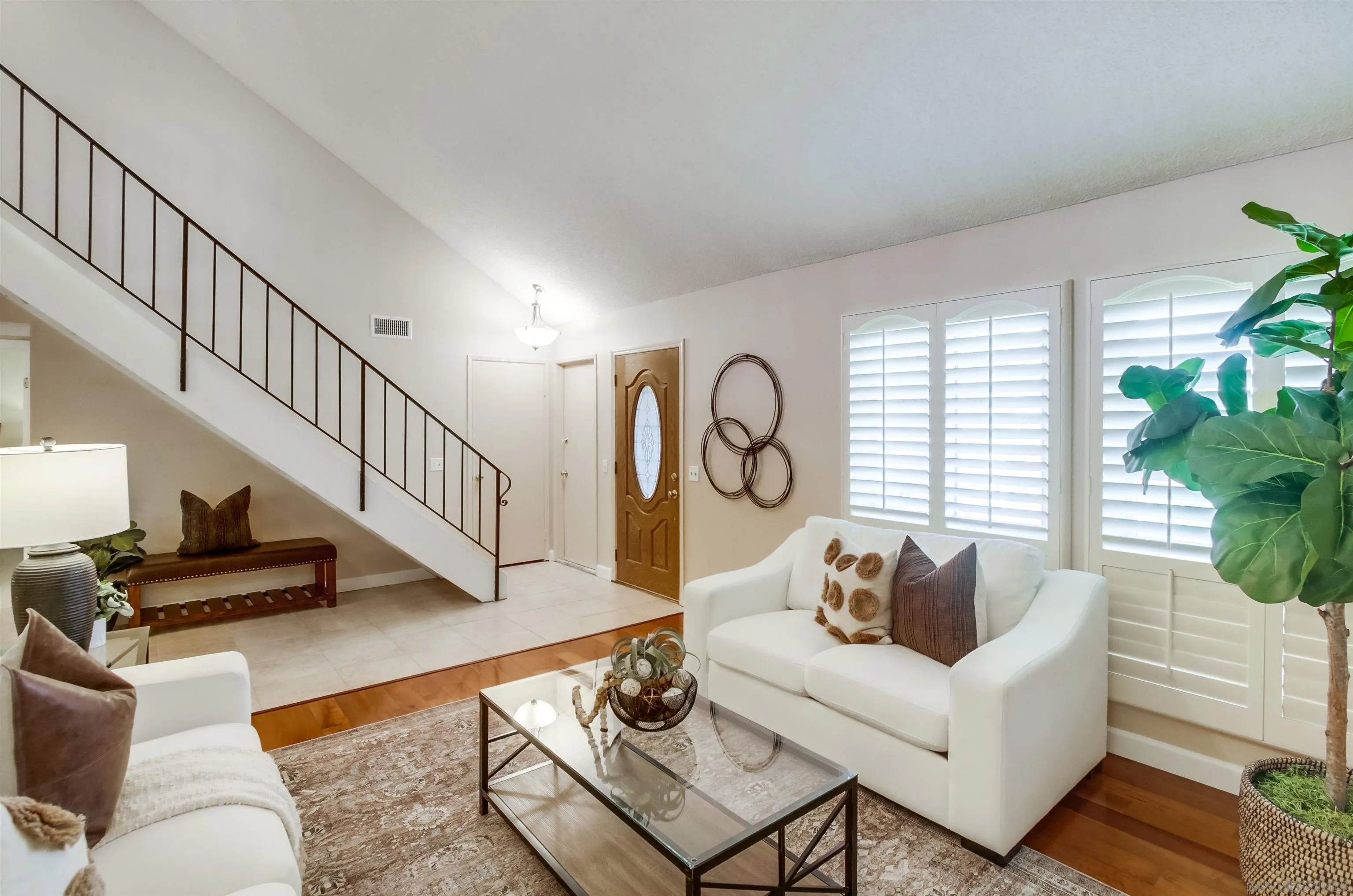 https://cdn.realtyfeed.com/cdn/127/250040310/de97f294e54cfaec33c6046108f24c41.webp