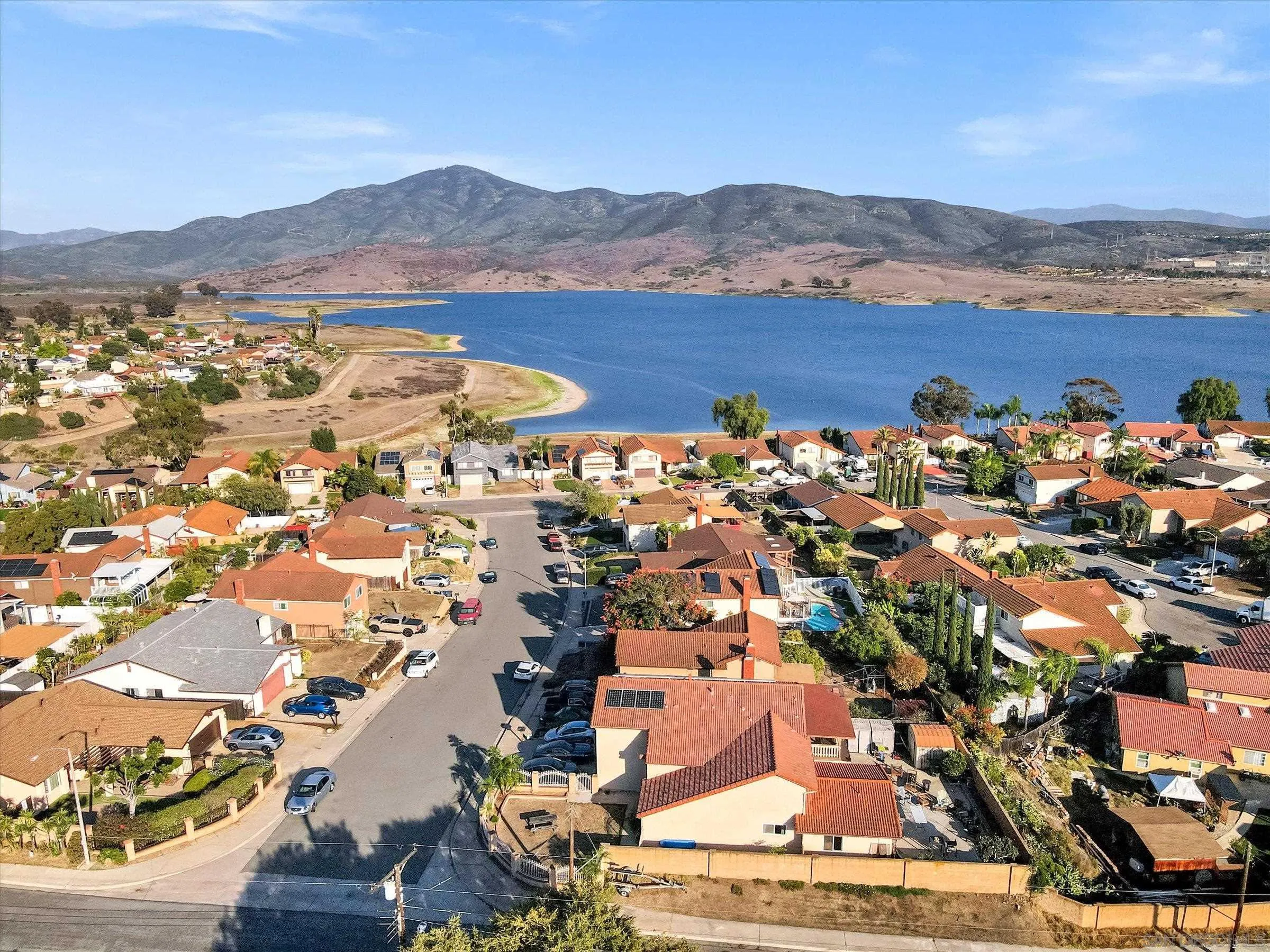https://cdn.realtyfeed.com/cdn/127/250040311/e1fe9b6d454a1196b04d5763350f9f3b.webp