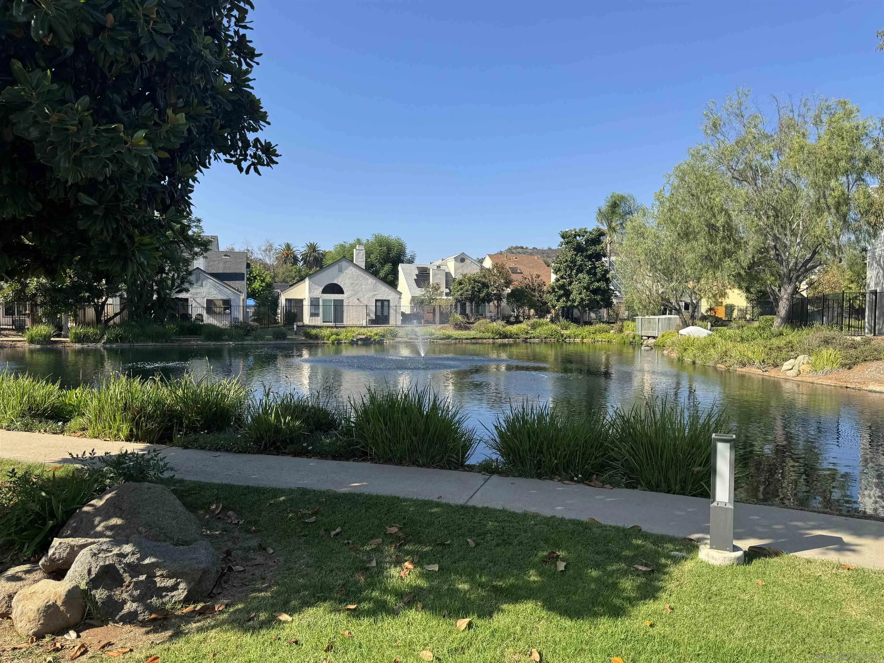https://cdn.realtyfeed.com/cdn/127/250040313/8694f689e738e2d81f9ff6e00c6eaeab.webp