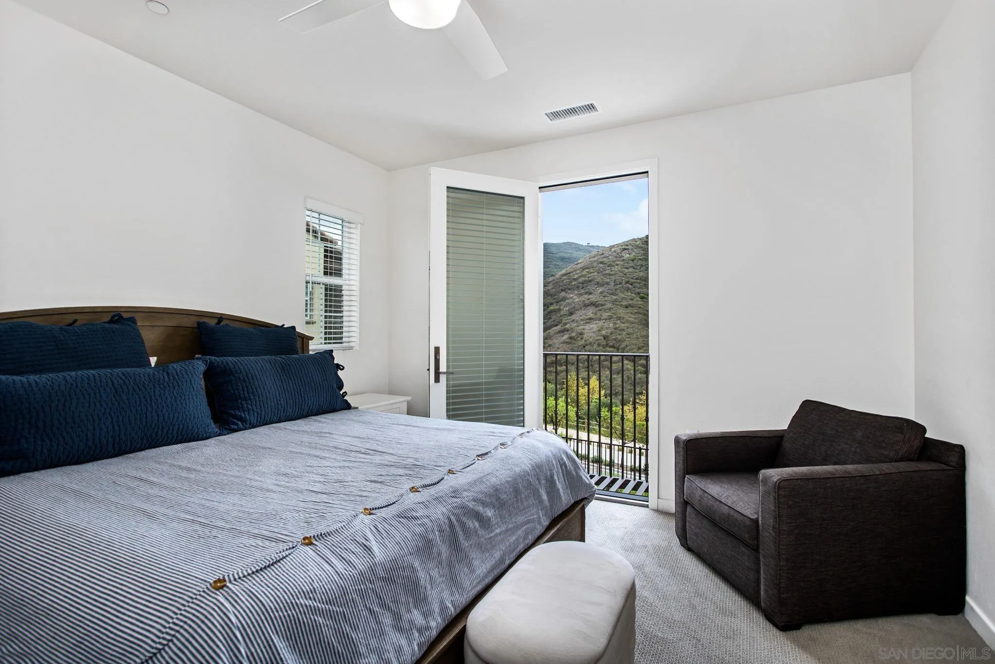 https://cdn.realtyfeed.com/cdn/127/250040321/c557212a6b59a89e3ae9470246f62503.webp