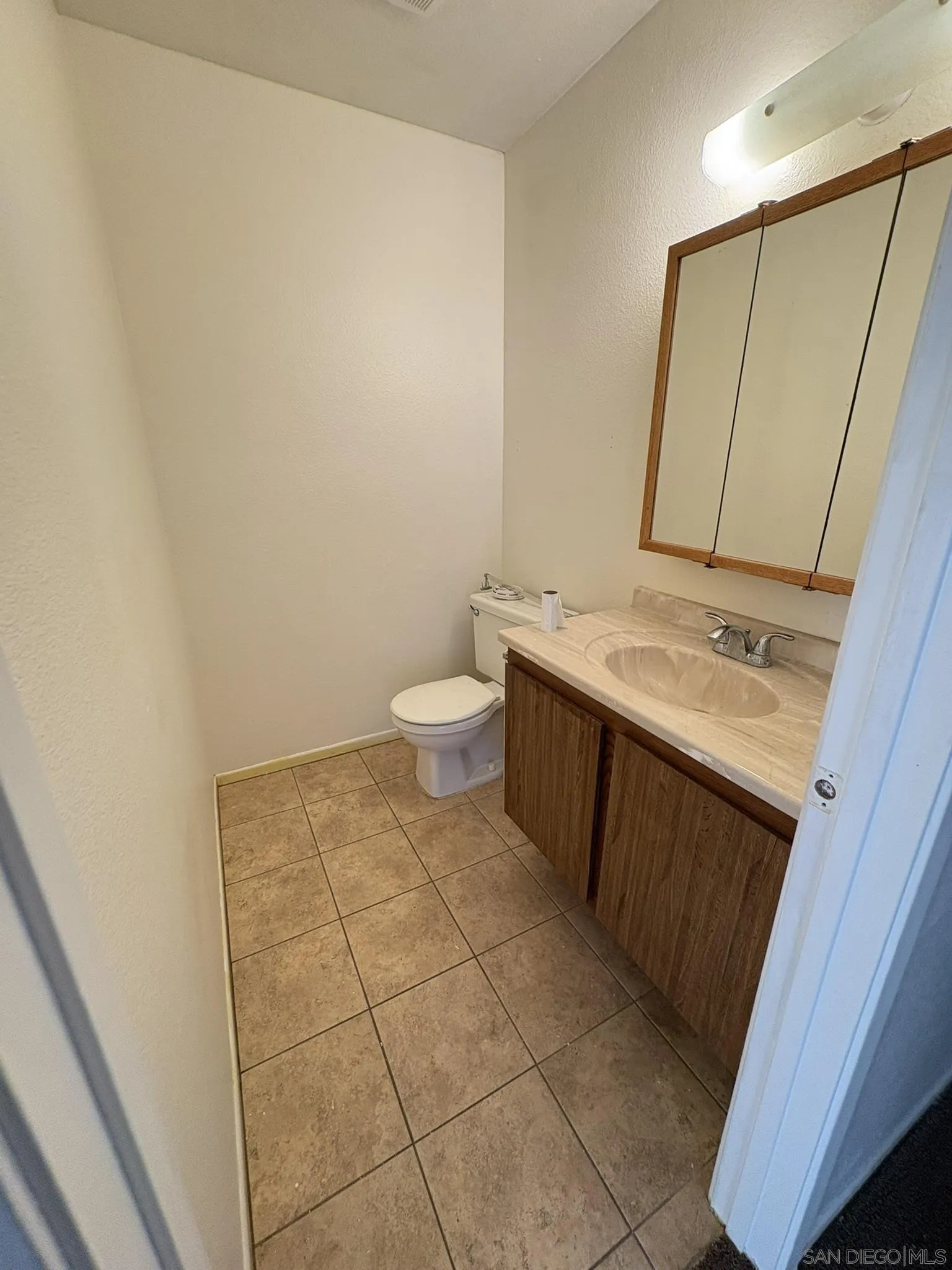 Photo #6: 250040322 Listing 