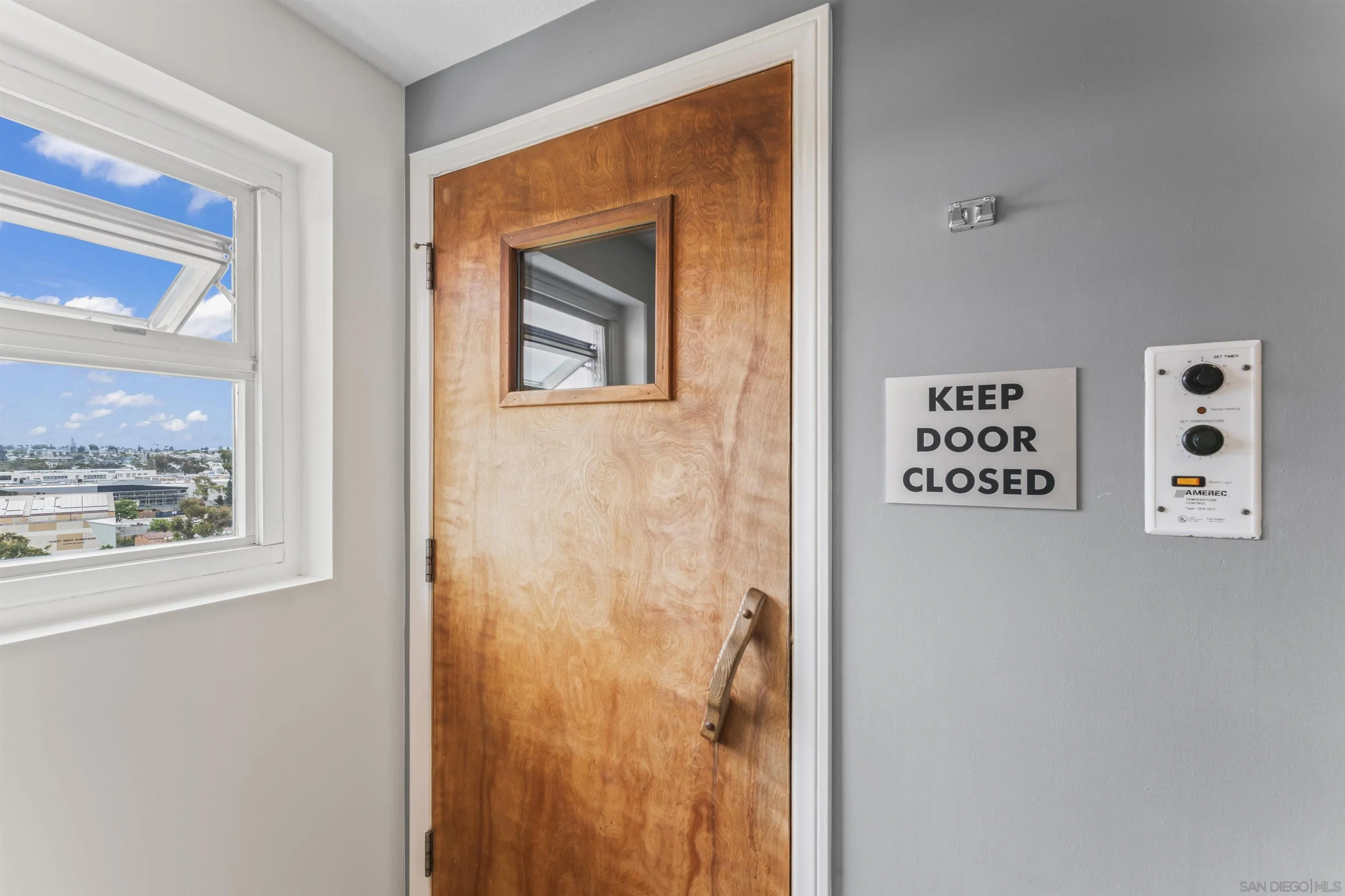 https://cdn.realtyfeed.com/cdn/127/250040333/180f8a9c177e252ceebb2f4fa036859f.webp